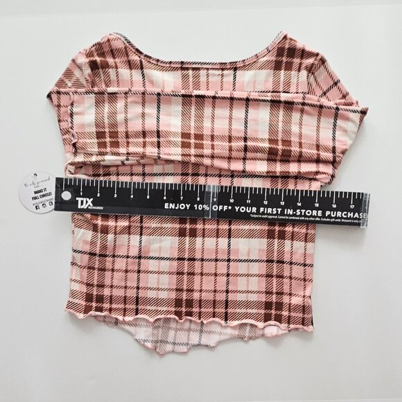 JOLIE & JOY Plaid Crop Top - Picture 7 of 8